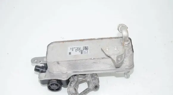 BMW 3 G20 G21 Transmission/gearbox oil cooler 8514515 17218514515
