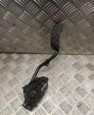 Audi A2 Accelerator throttle pedal 8Z2721523B