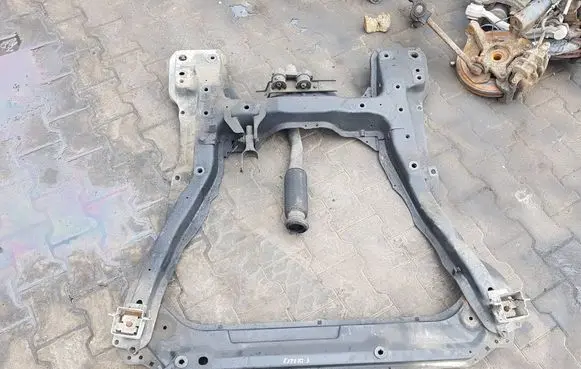 Peugeot Expert Front axle beam 