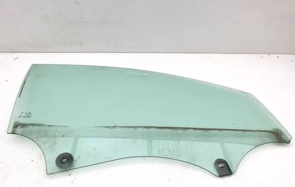 Peugeot 5008 II Front door window glass four-door
