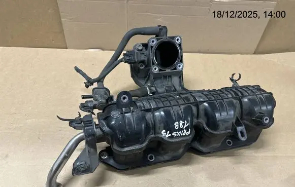 Toyota Prius (XW30) Intake manifold 