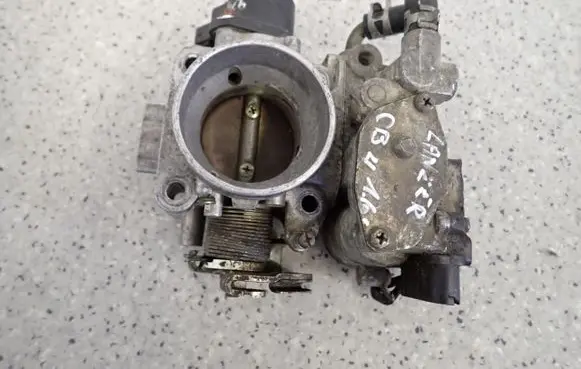 Mitsubishi Lancer Throttle body valve 