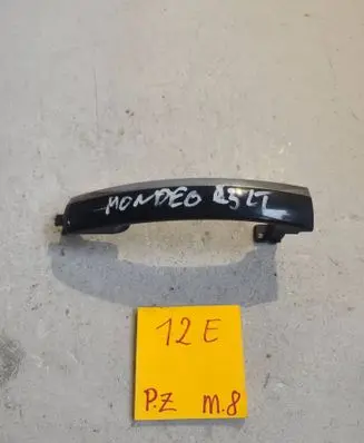 Ford Mondeo Mk III Rear door exterior handle 8247832