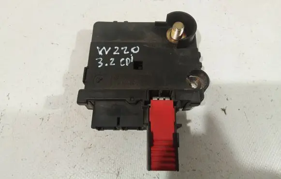 Mercedes-Benz S W220 Battery control module 0005401950