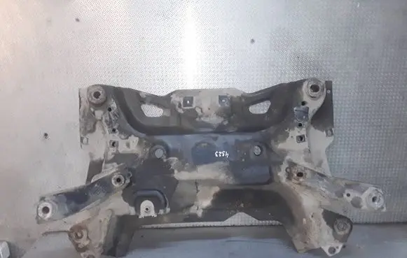 Citroen C5 Front subframe 
