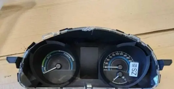 Toyota Auris E180 Speedometer (instrument cluster) 83800F2E63 NE66176