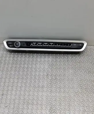 BMW X6M G06 F96 Head unit multimedia control 7949327 20020110