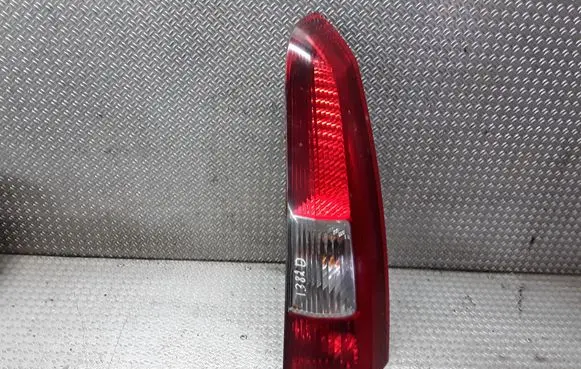 Volvo V70 Rear/tail lights 9154494