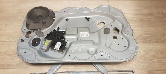 Ford C-MAX I Front door window regulator with motor 7M51R045H17A 965075101