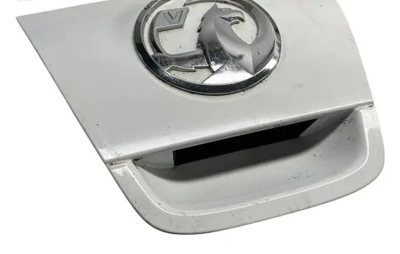 Opel Astra J Tailgate/trunk/boot exterior handle 11320900