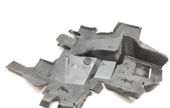 Citroen C3 Aircross Intercooler air guide/duct channel 465813186
