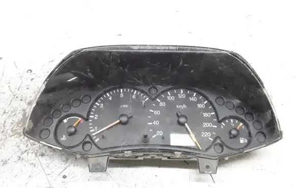 Ford Focus Speedometer (instrument cluster) 98AP10841BC