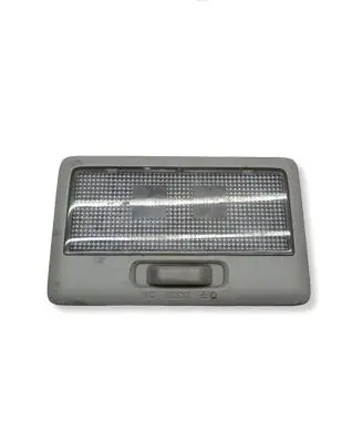Suzuki Swift I Front seat light 