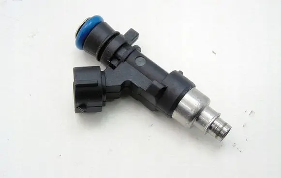 Mitsubishi Space Star Fuel injector 1465A331