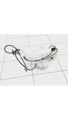Windshield washer fluid reservoir/tank