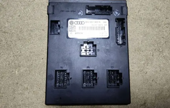 Audi Q5 SQ5 Comfort/convenience module 8K0907063N