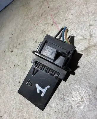 Jeep Cherokee Heater blower motor/fan resistor 929433R 0920MEXLC