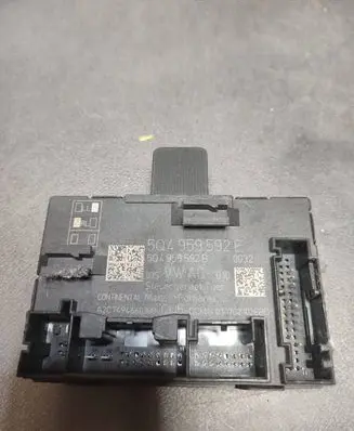 Volkswagen PASSAT B8 Other control units/modules 5Q4959592E