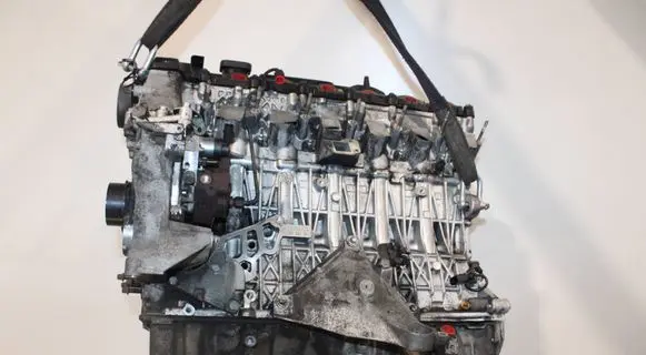 BMW 3 E90 E91 Engine 306D3 M57TUE2 7781195