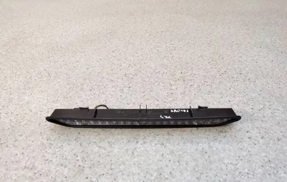 Opel Zafira A Third/center stoplight 009133882 0009910002 09910002