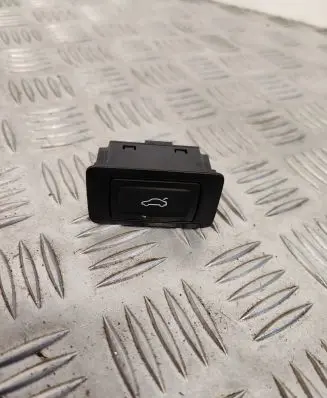 Audi Q5 SQ5 Tailgate/boot open switch button 4G0959831A