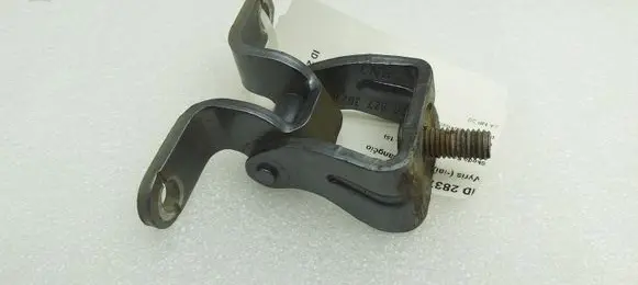 Skoda Superb B6 (3T) Tailgate/trunk/boot hinge 3T0827302