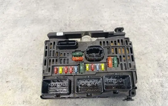 Peugeot 407 BSM Control unit 