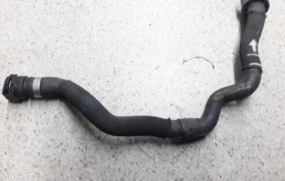 Mercedes-Benz C AMG W205 Engine coolant pipe/hose A2055013391