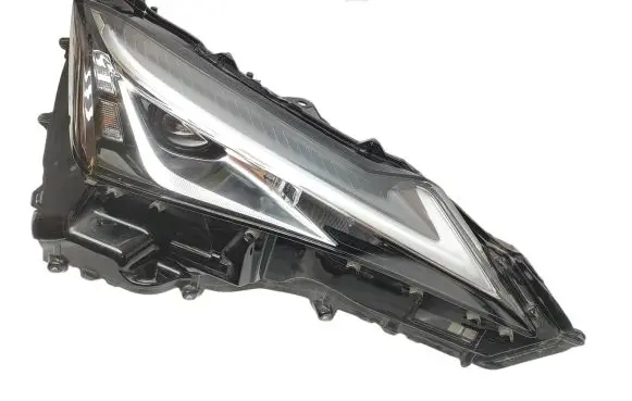 Lexus UX Headlight/headlamp