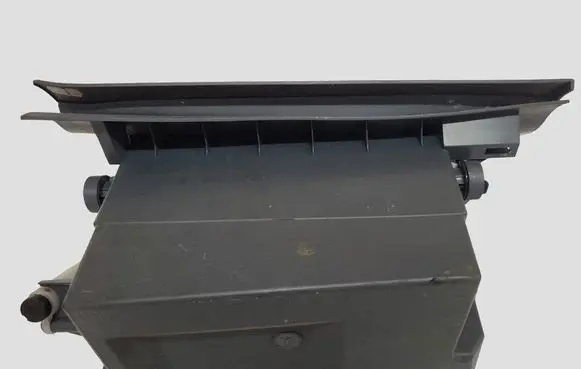 Ford C-MAX II Glove box set AM51R06044
