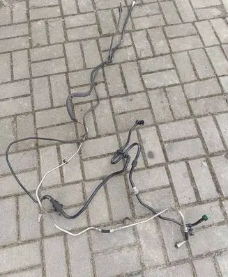 Ford S-MAX Fuel line pipe