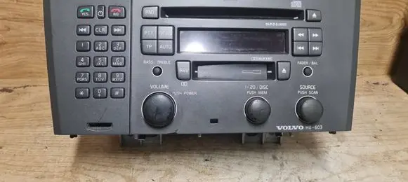 Volvo V70 Radio/CD/DVD/GPS head unit 86511521
