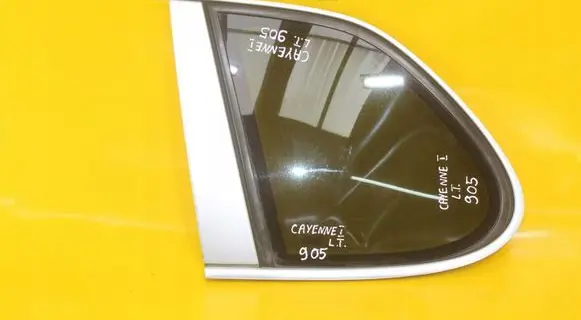 Porsche Cayenne (9PA) Rear side window 905