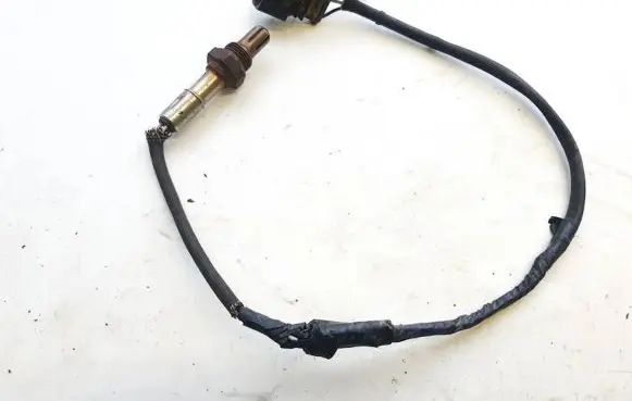 Audi A6 S6 C5 4B Lambda probe sensor 3a0973334