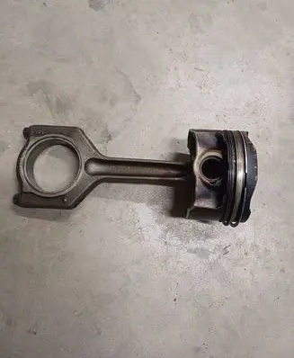BMW 3 E92 E93 Piston with connecting rod 7624409