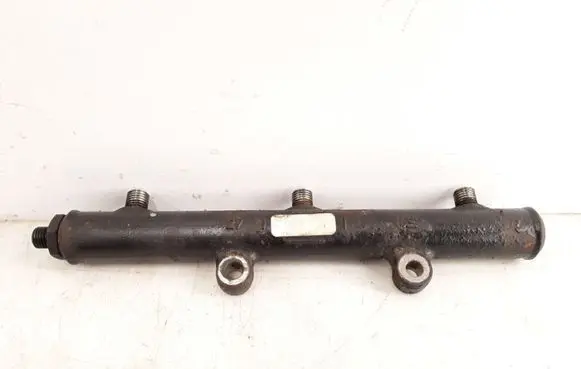 Peugeot 607 Fuel main line pipe
