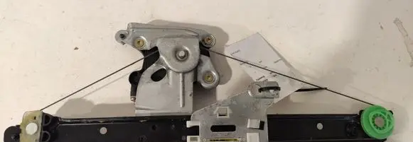 Volvo V70 Rear door window regulator motor 119970