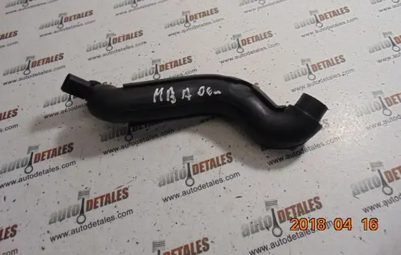 Mercedes-Benz A W169 Breather hose/pipe A6400101182