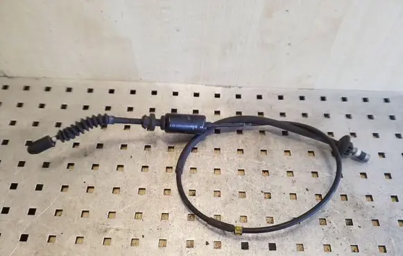 Volvo S40, V40 Throttle cable 