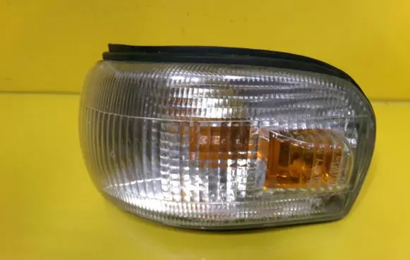 Hyundai H-100 Front indicator light 016062