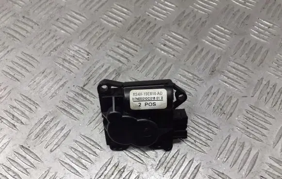 Ford Focus A/C air flow flap actuator/motor XS4H-19E616-AD