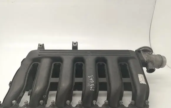 BMW 5 E60 E61 Intake manifold 7790701