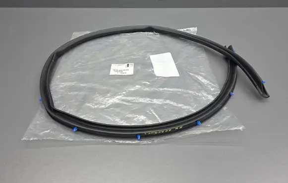 Opel Insignia B Front door rubber seal 13463939 13463938 422518308