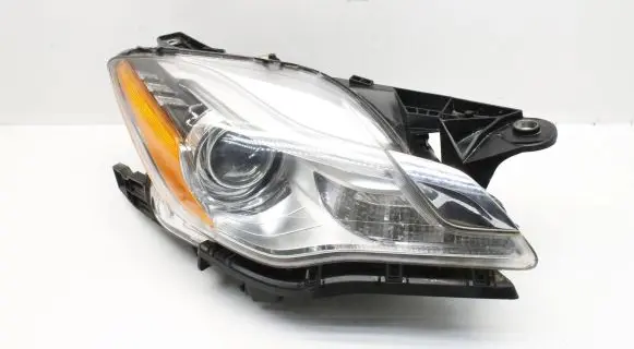 Maserati Quattroporte Headlight/headlamp 00670001625
