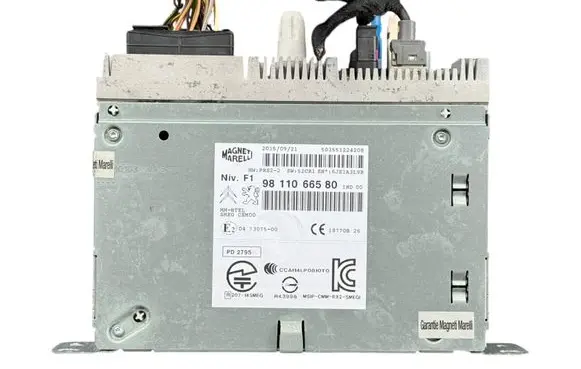 Peugeot 2008 I Radio/CD/DVD/GPS head unit 9811066580