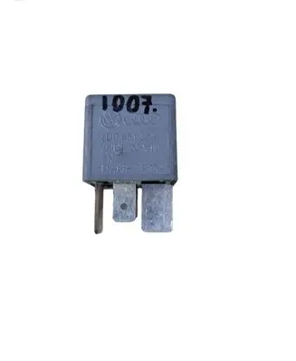 Audi A4 S4 B5 8D Other relay 8D0951253