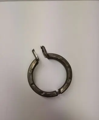 Mercedes-Benz CLS C219 Muffler pipe connector clamp A2034900441