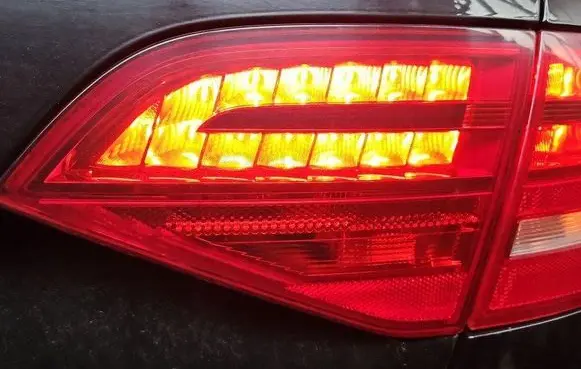 Rear/tail lights