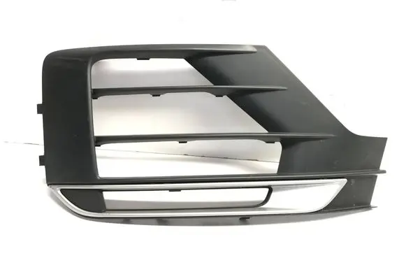 Audi Q2 - Front bumper lower grill 81A807682A MU276B