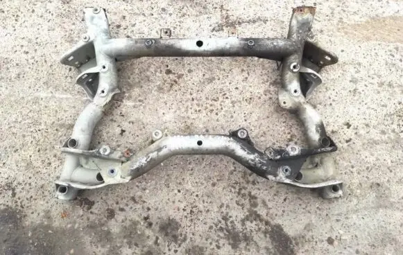 Mercedes-Benz E W212 Front subframe